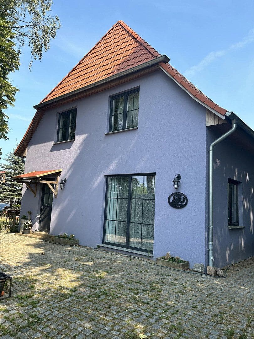 Prodej nebytového prostoru 1.165 m², Bad Doberan, Mecklenburg-Vorpommern Prodej nebytového prostoru 1.165 m², Bad Doberan, Mecklenburg-Vorpommern