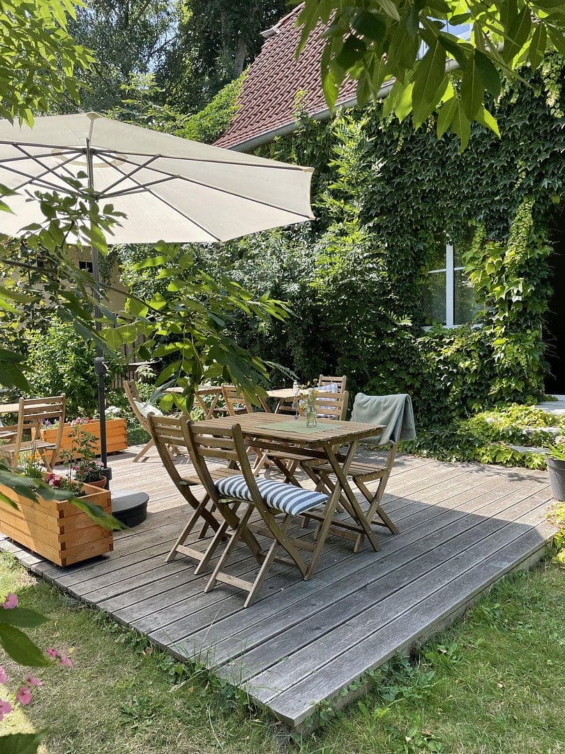 Prodej nebytového prostoru 1.165 m², Bad Doberan, Mecklenburg-Vorpommern Prodej nebytového prostoru 1.165 m², Bad Doberan, Mecklenburg-Vorpommern