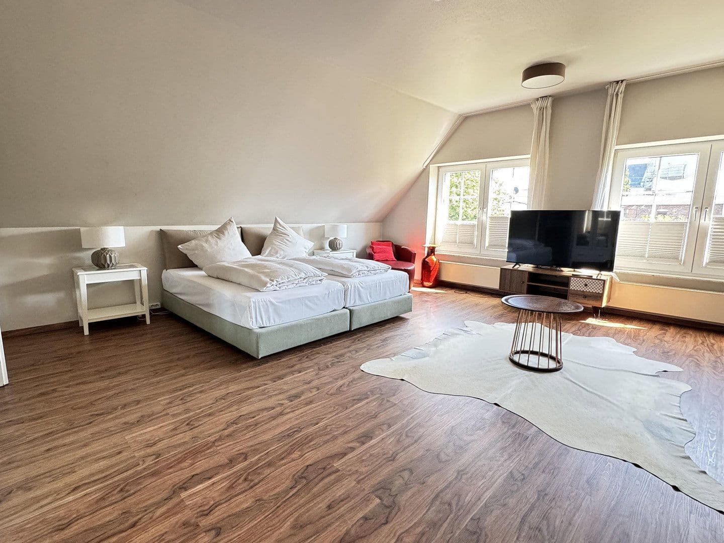 Pronájem bytu 1+1 40 m², Dombach-Sander-Straße 72, Bergisch Gladbach, Severní Porýní-Vestfálsko Pronájem bytu 1+1 40 m², Dombach-Sander-Straße 72, Bergisch Gladbach, Severní Porýní-Vestfálsko