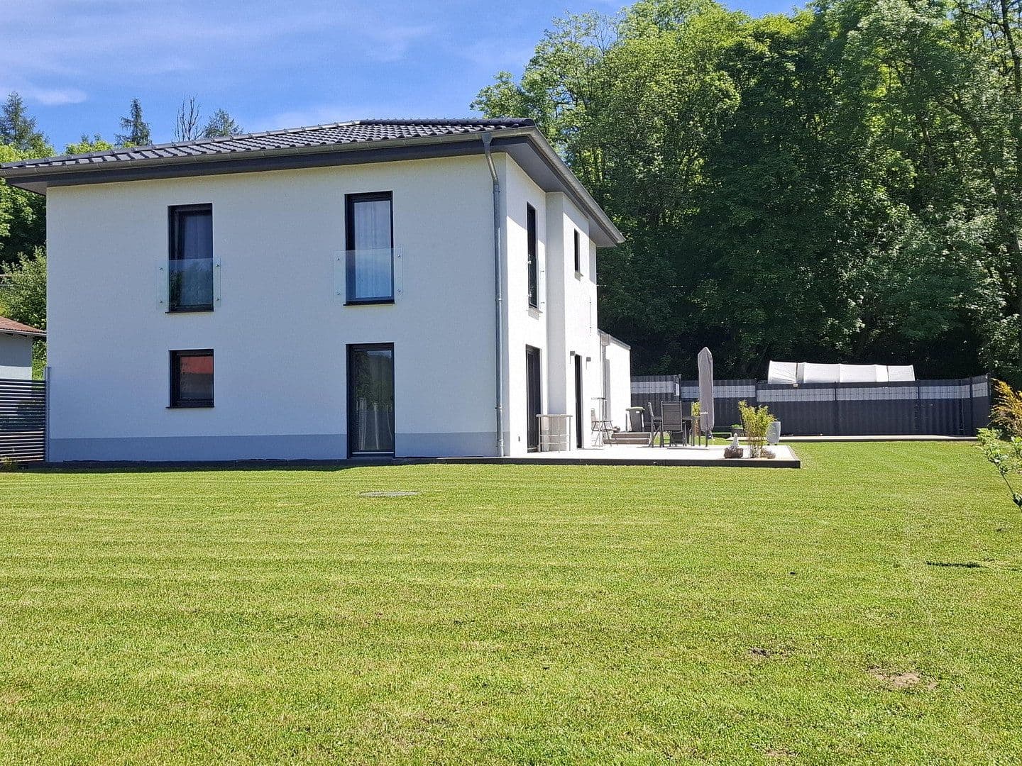 Prodej domu 145 m², pozemek 1.400 m², Nonnweiler, Země Sársko Prodej domu 145 m², pozemek 1.400 m², Nonnweiler, Země Sársko