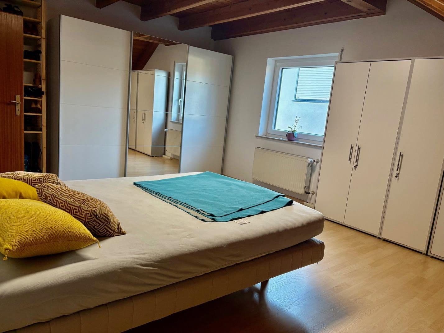 Pronájem bytu 2+1 80 m², Eberstadt, Bádensko-Württembersko Pronájem bytu 2+1 80 m², Eberstadt, Bádensko-Württembersko