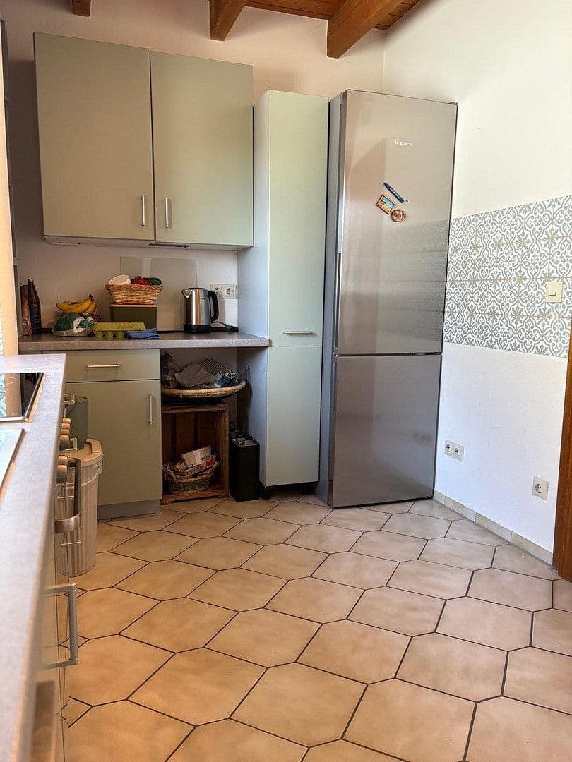 Pronájem bytu 2+1 80 m², Eberstadt, Bádensko-Württembersko Pronájem bytu 2+1 80 m², Eberstadt, Bádensko-Württembersko