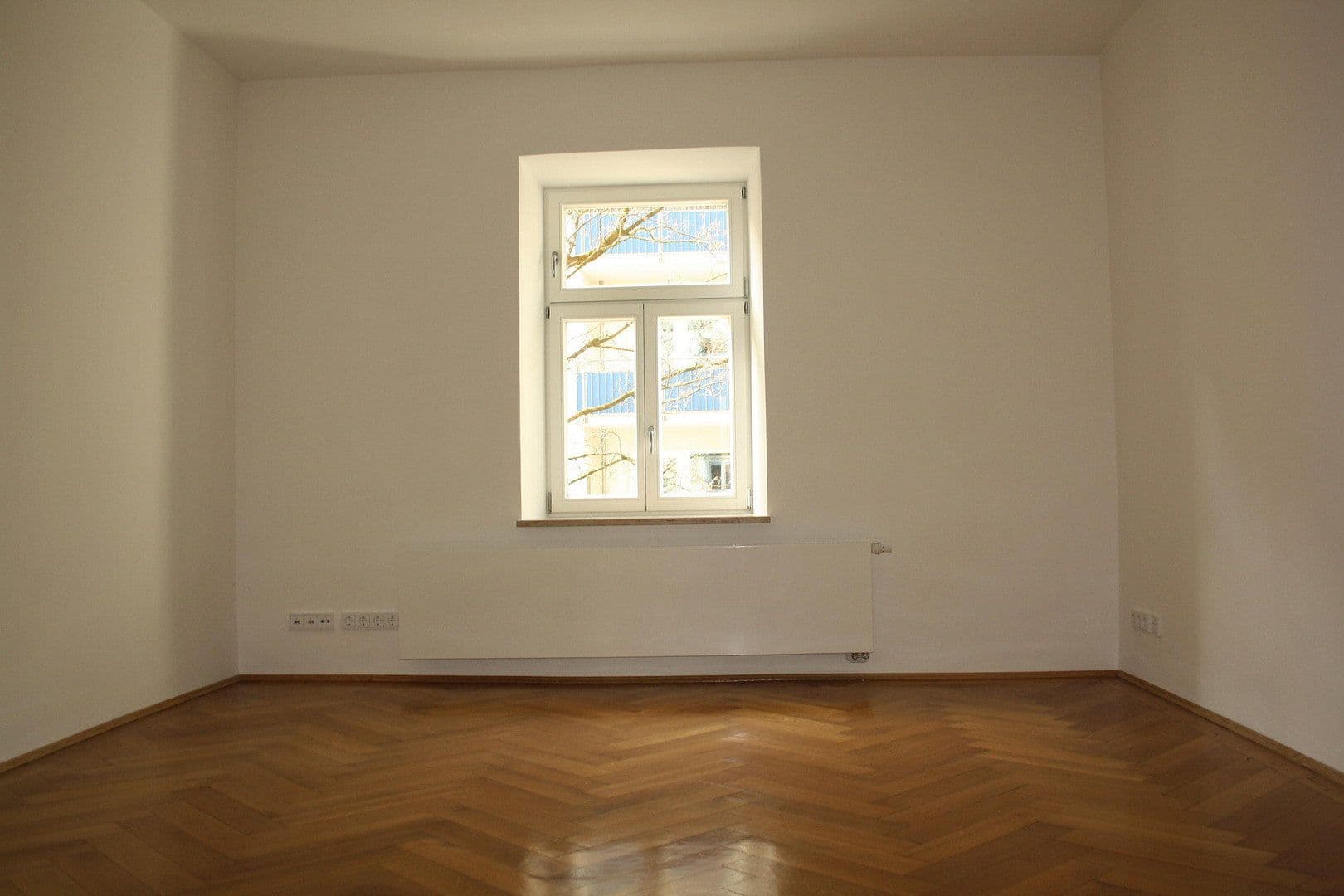 Pronájem bytu 3+1 85 m², Steinstraße 39, München, Bavorsko Pronájem bytu 3+1 85 m², Steinstraße 39, München, Bavorsko