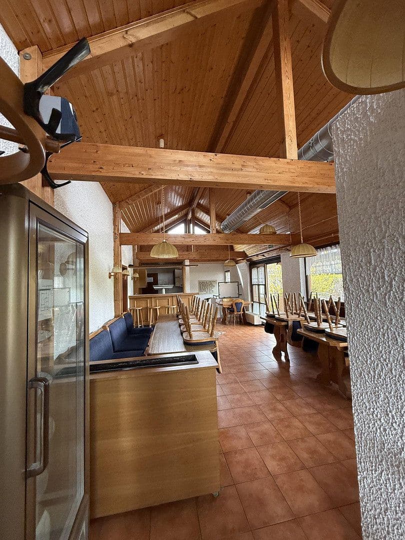 Prodej domu 250 m², pozemek 615 m², Rosenstraße 2, Schefflenz, Bádensko-Württembersko Prodej domu 250 m², pozemek 615 m², Rosenstraße 2, Schefflenz, Bádensko-Württembersko