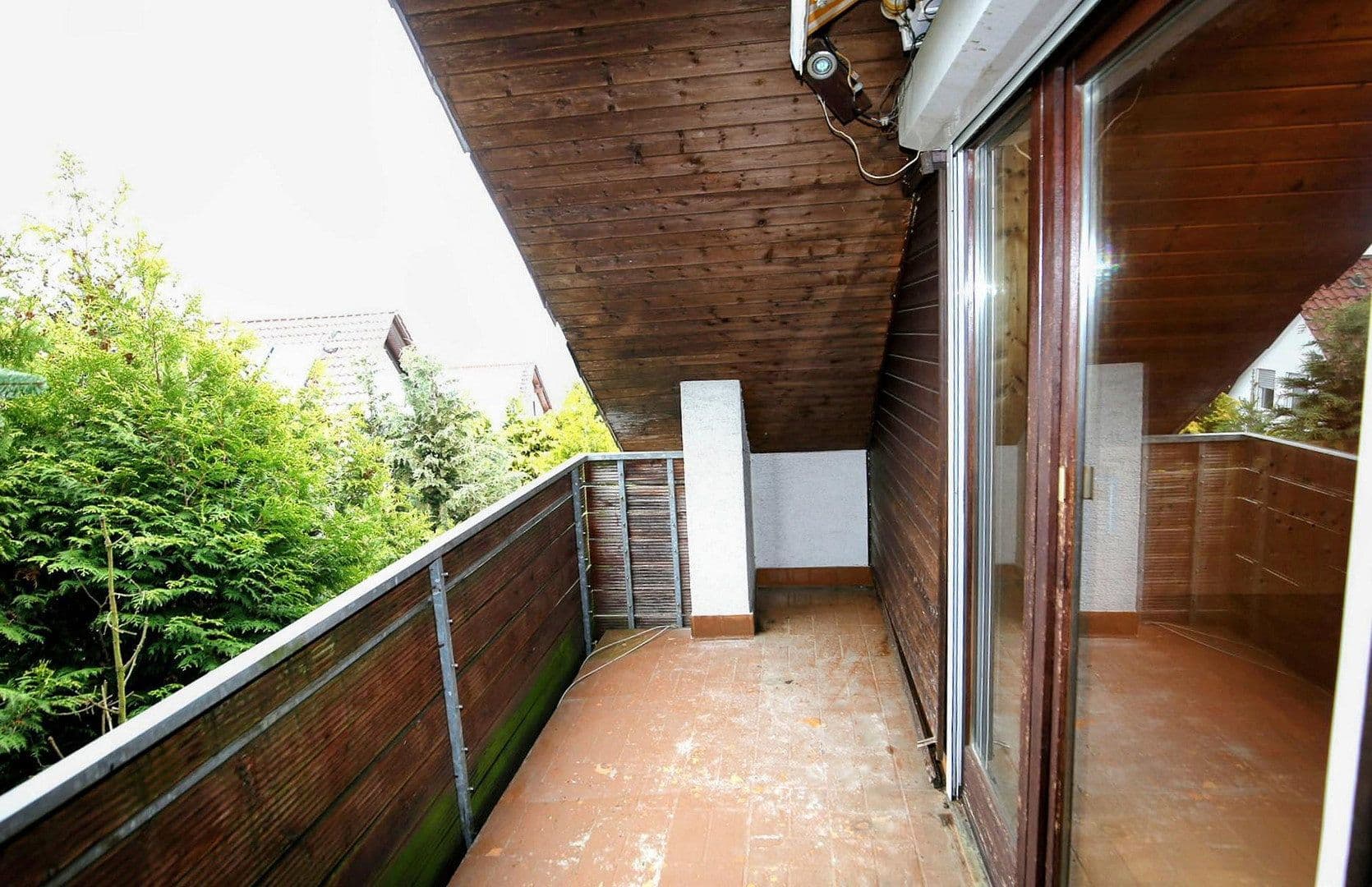 Prodej domu 235 m², pozemek 577 m², Reutlingen, Bádensko-Württembersko Prodej domu 235 m², pozemek 577 m², Reutlingen, Bádensko-Württembersko