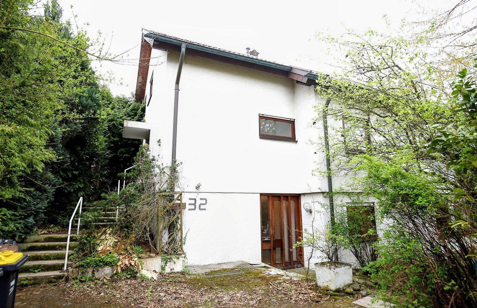 Prodej domu 235 m², pozemek 577 m², Reutlingen, Bádensko-Württembersko Prodej domu 235 m², pozemek 577 m², Reutlingen, Bádensko-Württembersko