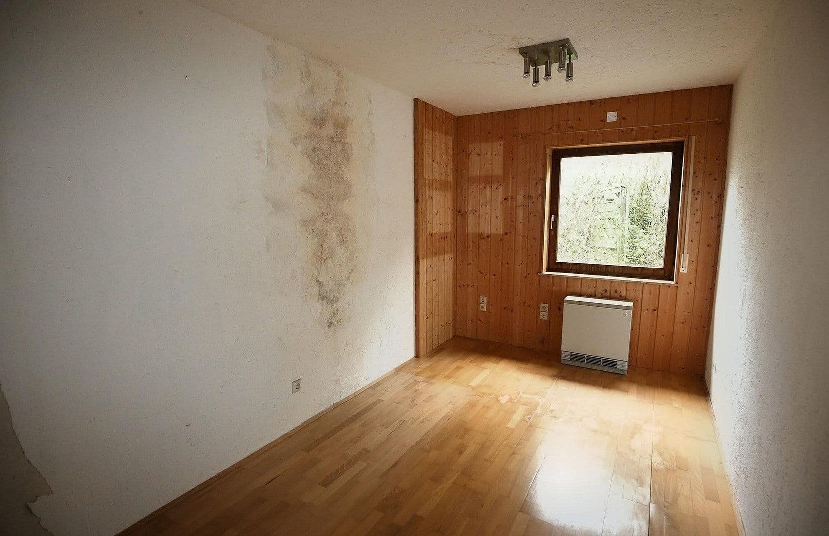 Prodej domu 235 m², pozemek 577 m², Reutlingen, Bádensko-Württembersko Prodej domu 235 m², pozemek 577 m², Reutlingen, Bádensko-Württembersko