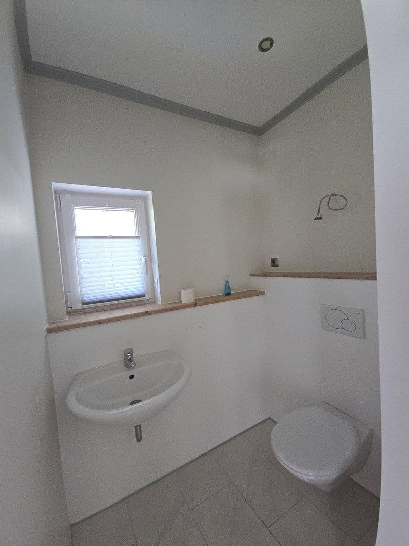 Prodej domu 250 m², pozemek 1.096 m², Berner Straße 52, Hamburg, Hamburg Prodej domu 250 m², pozemek 1.096 m², Berner Straße 52, Hamburg, Hamburg