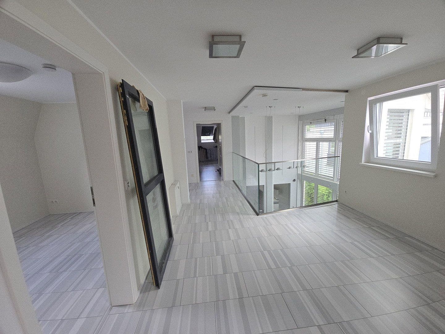 Prodej domu 250 m², pozemek 1.096 m², Berner Straße 52, Hamburg, Hamburg Prodej domu 250 m², pozemek 1.096 m², Berner Straße 52, Hamburg, Hamburg