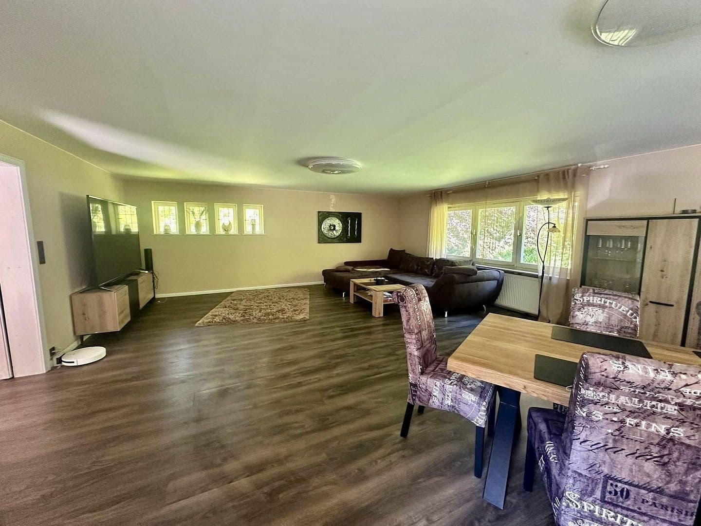 Prodej domu 169 m², pozemek 4.300 m², Vohrbek 2, Giekau, Šlesvicko-Holštýnsko Prodej domu 169 m², pozemek 4.300 m², Vohrbek 2, Giekau, Šlesvicko-Holštýnsko