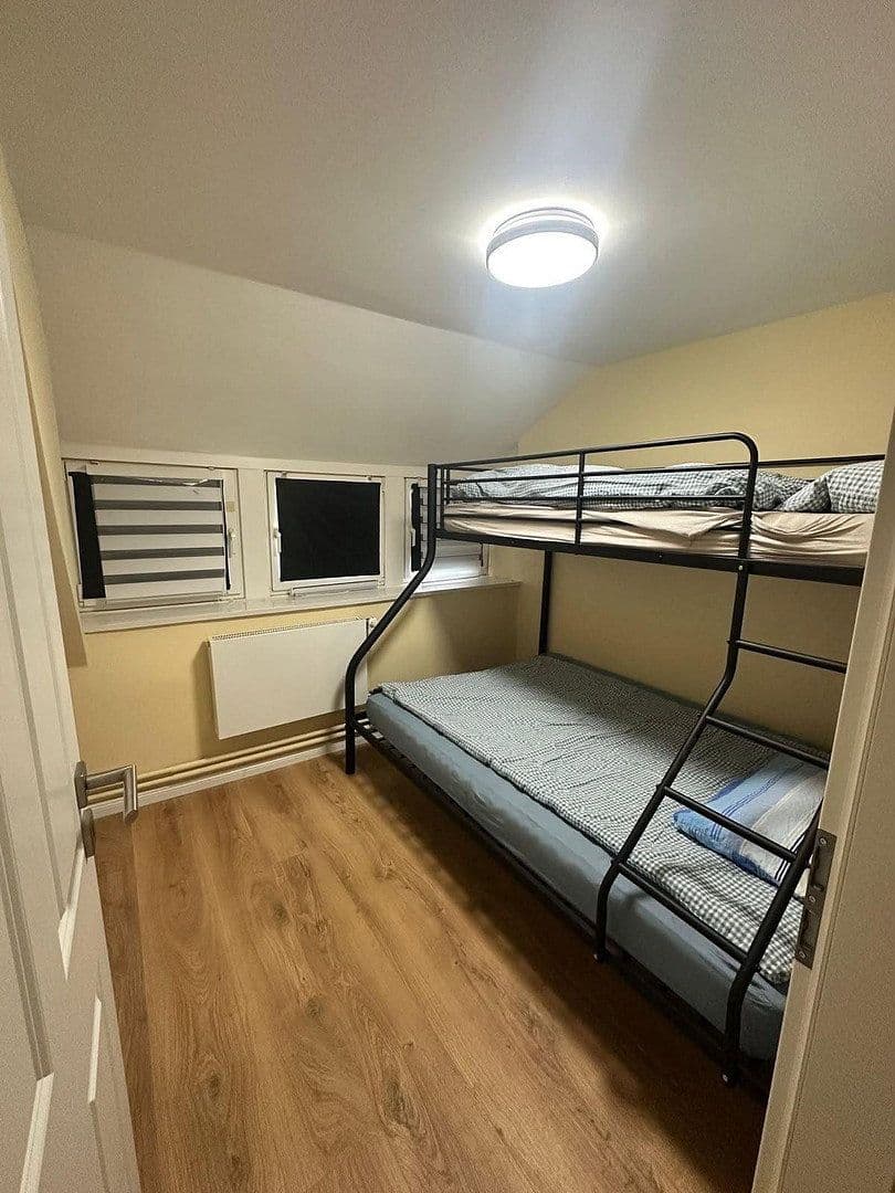 Prodej domu 169 m², pozemek 4.300 m², Vohrbek 2, Giekau, Šlesvicko-Holštýnsko Prodej domu 169 m², pozemek 4.300 m², Vohrbek 2, Giekau, Šlesvicko-Holštýnsko