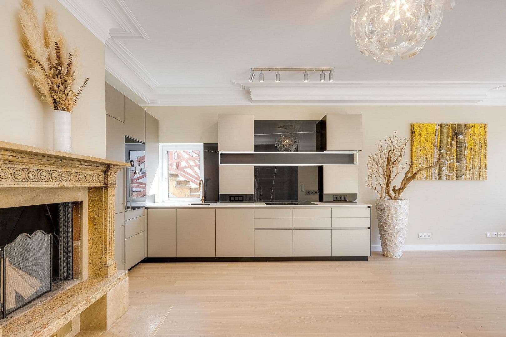 Pronájem bytu 4+1 162 m², München, Bavorsko Pronájem bytu 4+1 162 m², München, Bavorsko