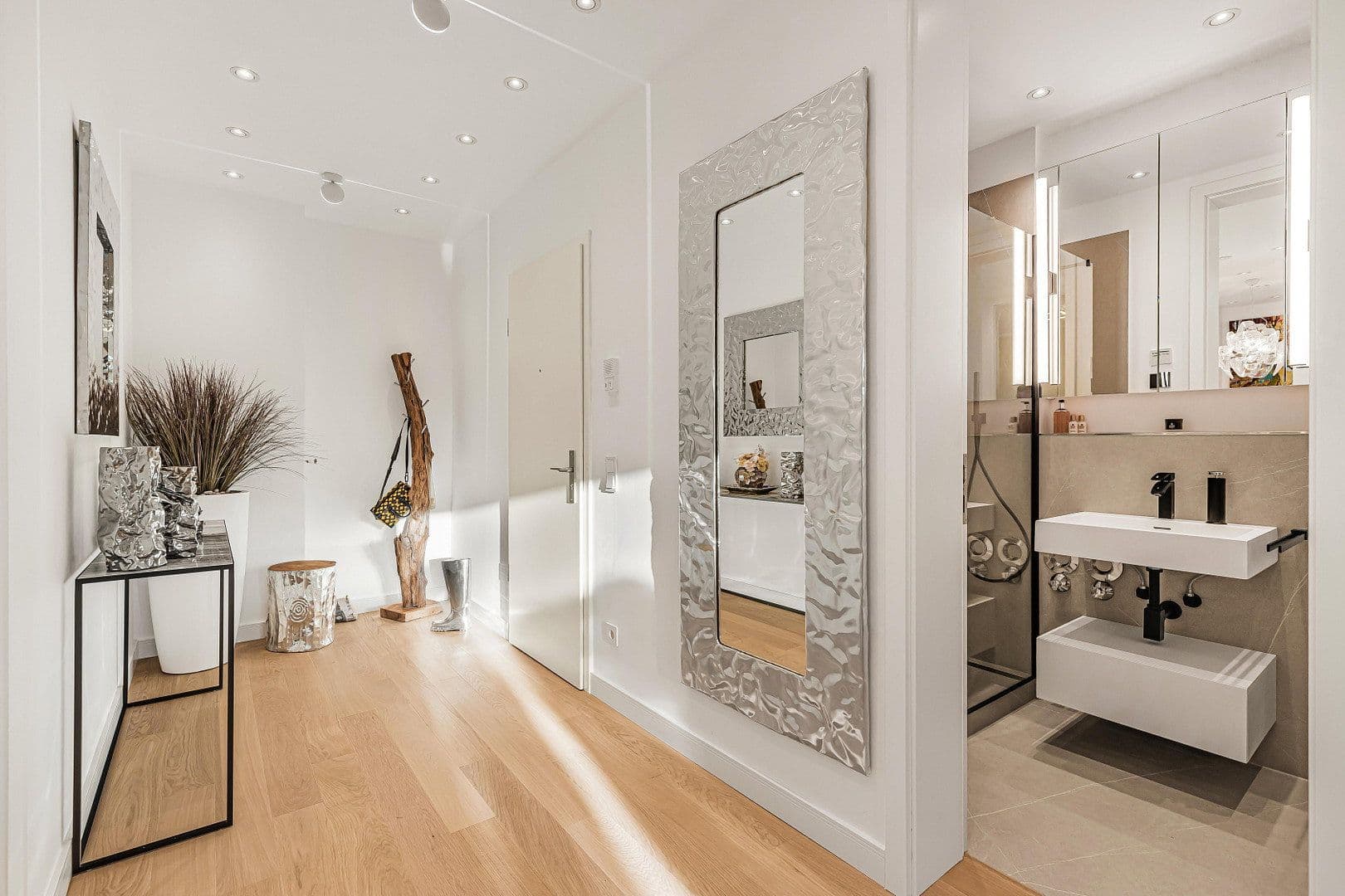 Pronájem bytu 4+1 162 m², München, Bavorsko Pronájem bytu 4+1 162 m², München, Bavorsko