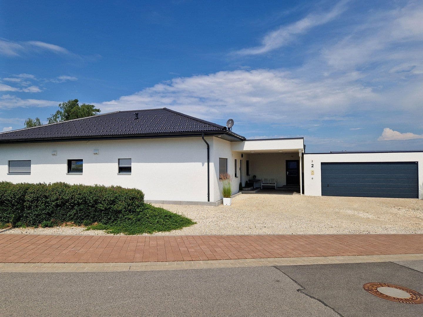 Prodej domu 186 m², pozemek 1.534 m², Sonnenleite 2, Gerach, Bavorsko Prodej domu 186 m², pozemek 1.534 m², Sonnenleite 2, Gerach, Bavorsko