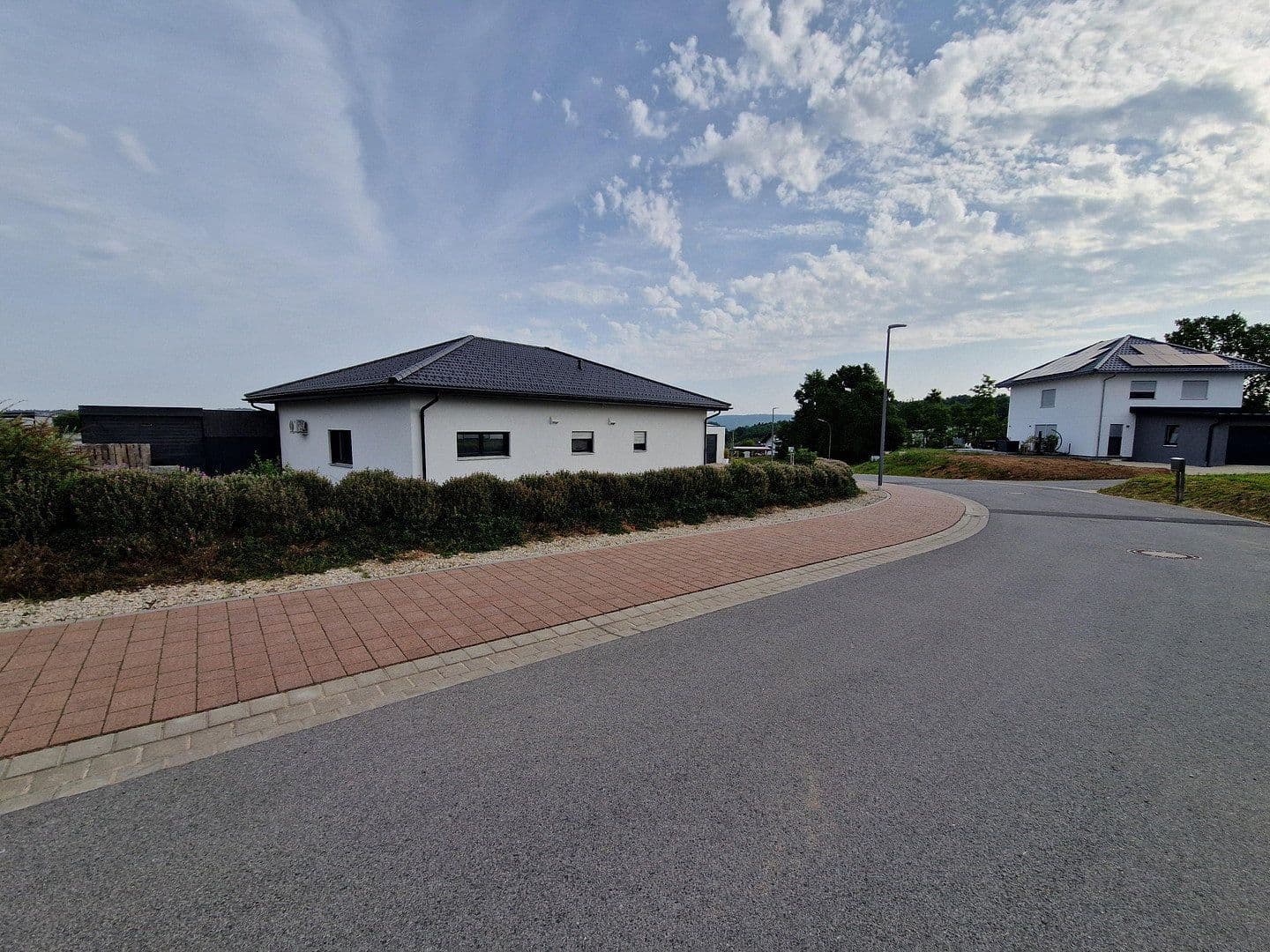 Prodej domu 186 m², pozemek 1.534 m², Sonnenleite 2, Gerach, Bavorsko Prodej domu 186 m², pozemek 1.534 m², Sonnenleite 2, Gerach, Bavorsko