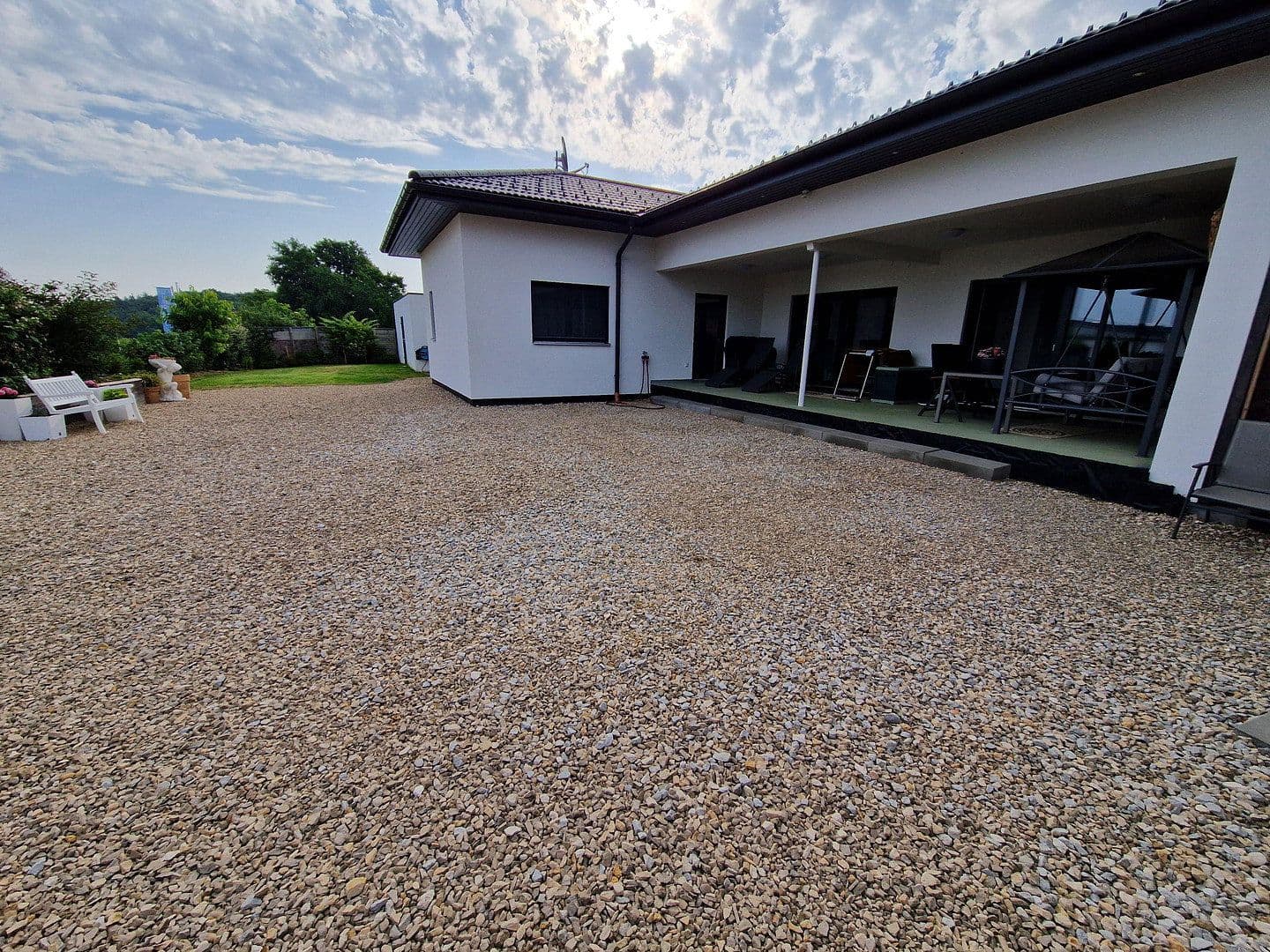 Prodej domu 186 m², pozemek 1.534 m², Sonnenleite 2, Gerach, Bavorsko Prodej domu 186 m², pozemek 1.534 m², Sonnenleite 2, Gerach, Bavorsko