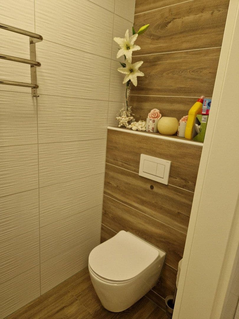 Prodej domu 186 m², pozemek 1.534 m², Sonnenleite 2, Gerach, Bavorsko Prodej domu 186 m², pozemek 1.534 m², Sonnenleite 2, Gerach, Bavorsko