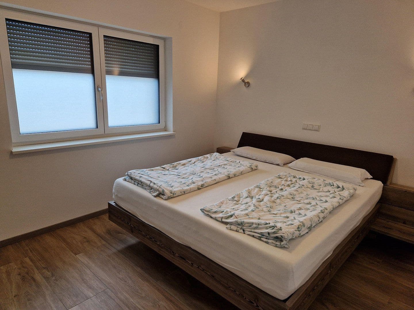 Prodej domu 186 m², pozemek 1.534 m², Sonnenleite 2, Gerach, Bavorsko Prodej domu 186 m², pozemek 1.534 m², Sonnenleite 2, Gerach, Bavorsko