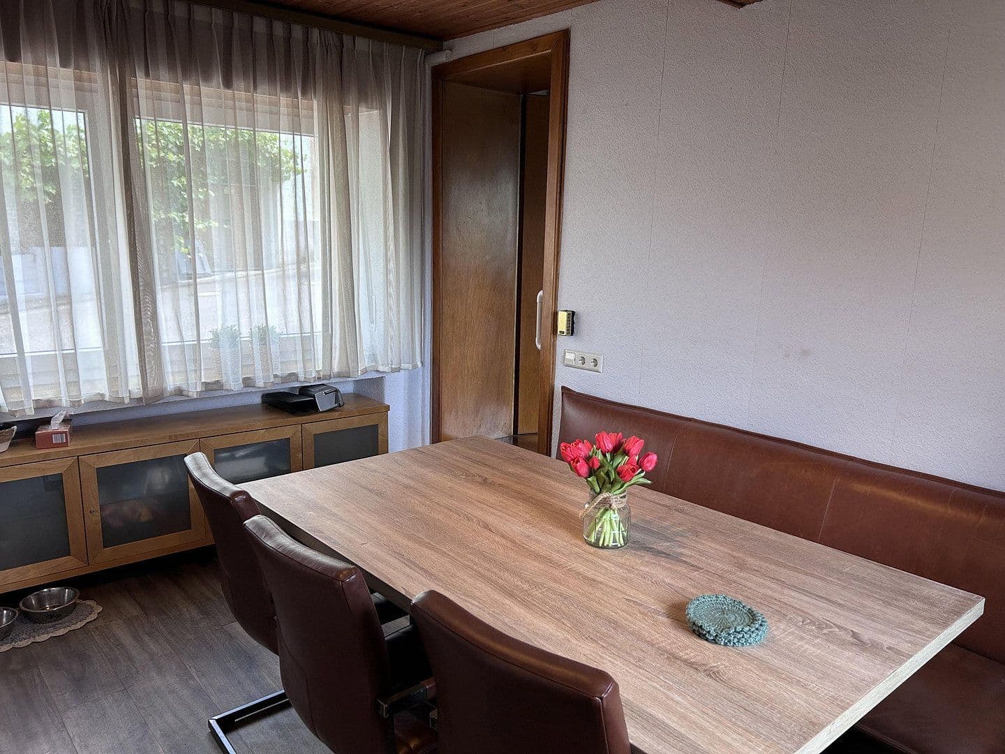 Prodej bytu 6+1 133 m², Zellerstrasse 70, Senheim, Porýní-Falc Prodej bytu 6+1 133 m², Zellerstrasse 70, Senheim, Porýní-Falc