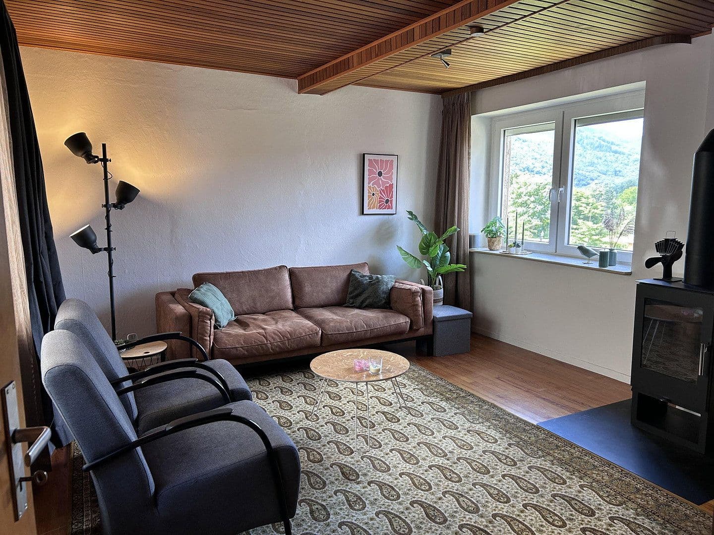 Prodej bytu 6+1 133 m², Zellerstrasse 70, Senheim, Porýní-Falc Prodej bytu 6+1 133 m², Zellerstrasse 70, Senheim, Porýní-Falc