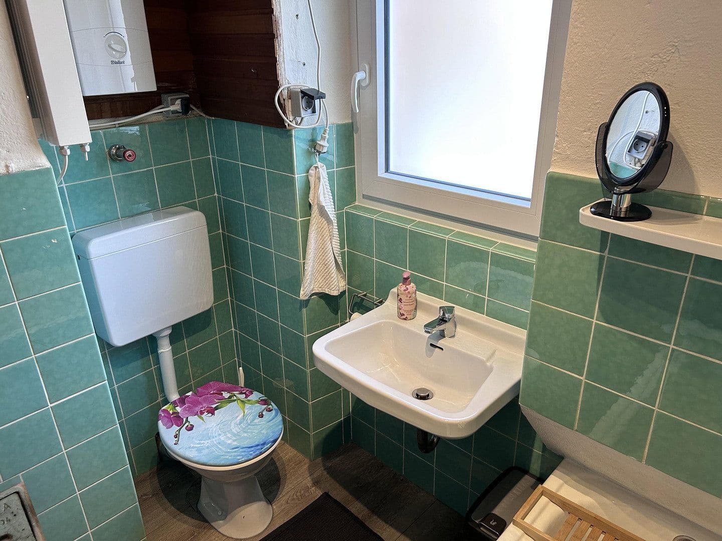 Prodej bytu 6+1 133 m², Zellerstrasse 70, Senheim, Porýní-Falc Prodej bytu 6+1 133 m², Zellerstrasse 70, Senheim, Porýní-Falc