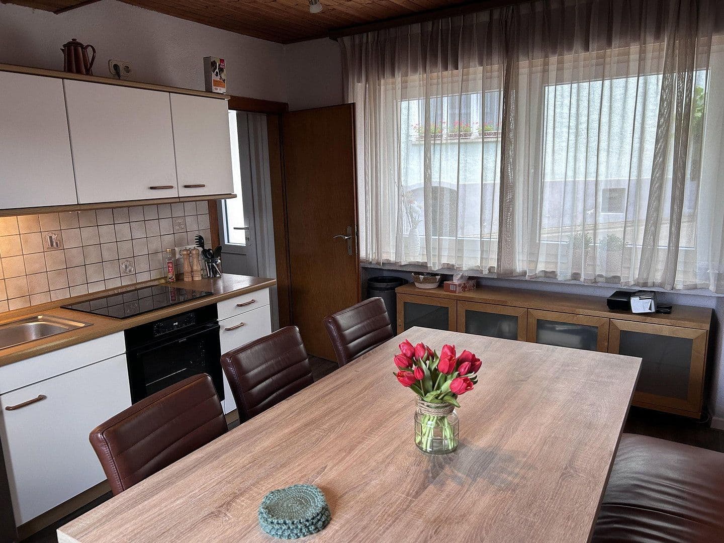 Prodej bytu 6+1 133 m², Zellerstrasse 70, Senheim, Porýní-Falc Prodej bytu 6+1 133 m², Zellerstrasse 70, Senheim, Porýní-Falc