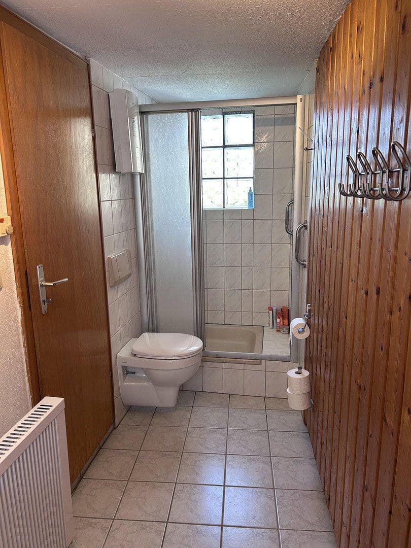 Prodej bytu 6+1 133 m², Zellerstrasse 70, Senheim, Porýní-Falc Prodej bytu 6+1 133 m², Zellerstrasse 70, Senheim, Porýní-Falc