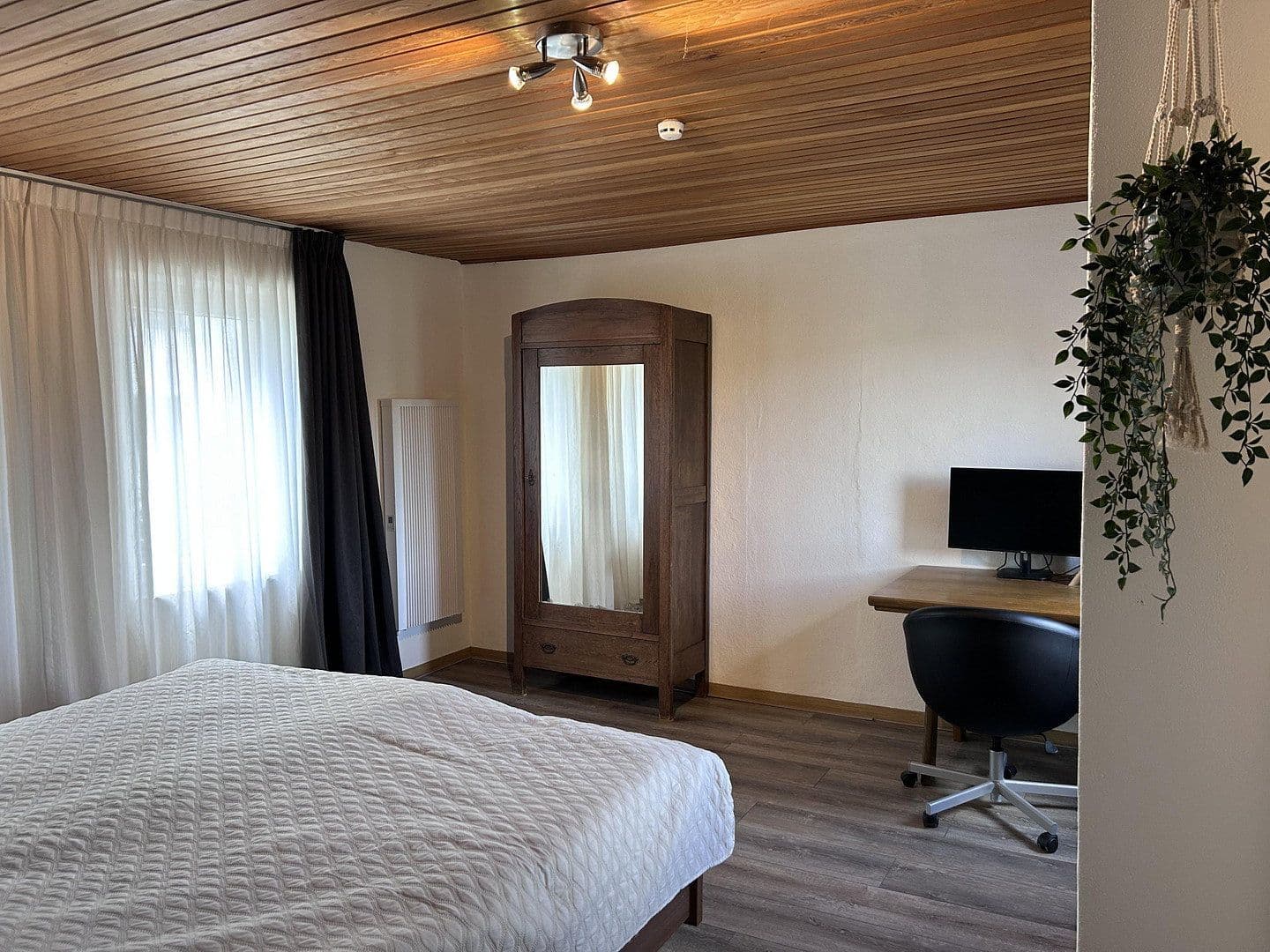 Prodej bytu 6+1 133 m², Zellerstrasse 70, Senheim, Porýní-Falc Prodej bytu 6+1 133 m², Zellerstrasse 70, Senheim, Porýní-Falc