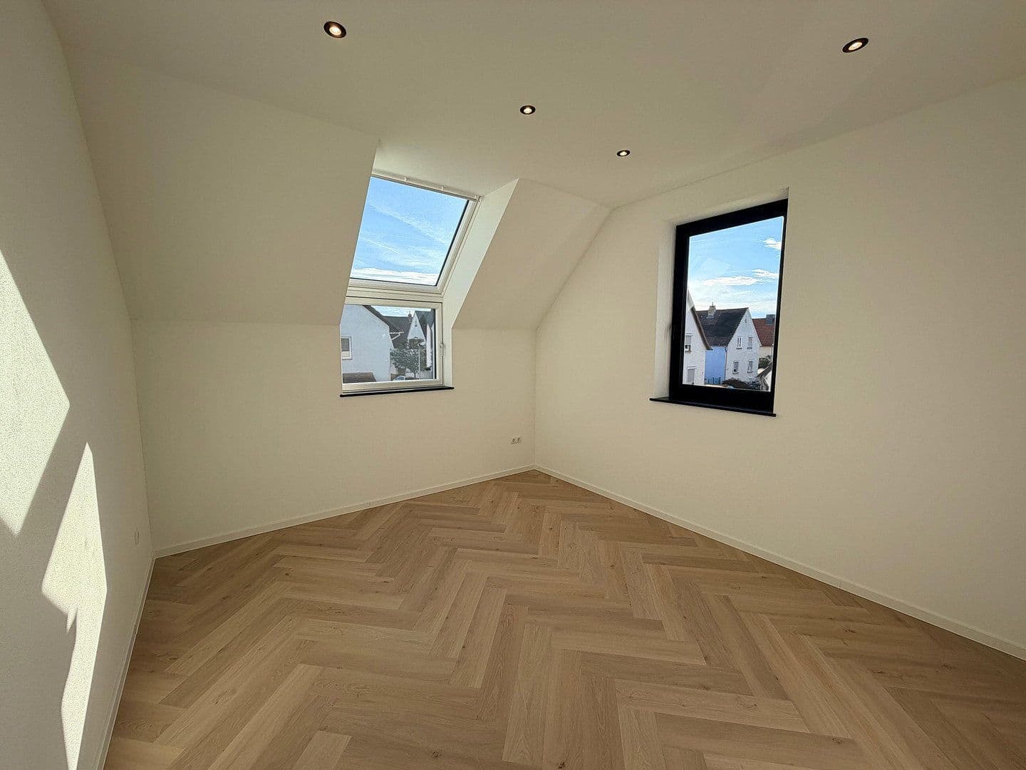 Prodej domu 154 m², pozemek 542 m², Haßloch, Porýní-Falc Prodej domu 154 m², pozemek 542 m², Haßloch, Porýní-Falc