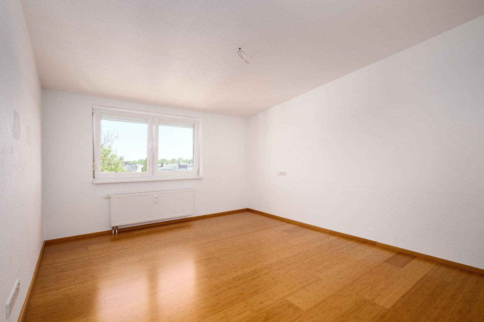 Prodej bytu 3+kk 127 m², Adolfplatz 14, Kiel, Šlesvicko-Holštýnsko Prodej bytu 3+kk 127 m², Adolfplatz 14, Kiel, Šlesvicko-Holštýnsko