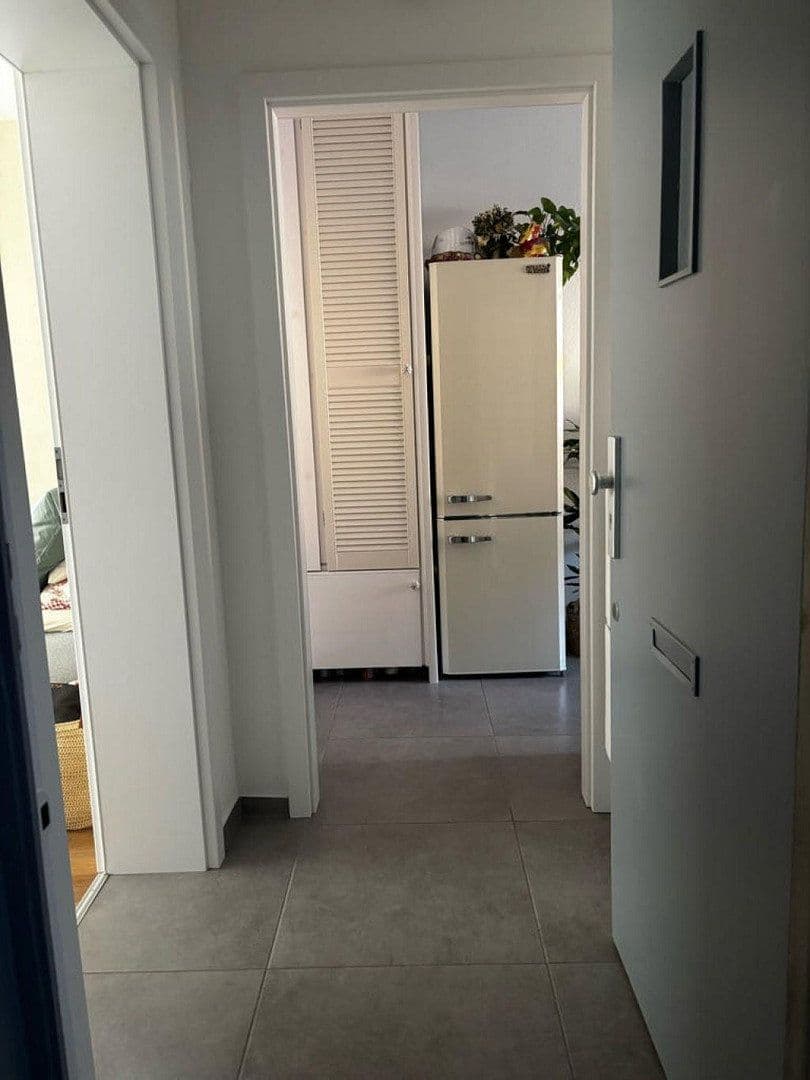 Pronájem bytu 1+1 35 m², Behnsenstraße 20, Hannover, Dolní Sasko Pronájem bytu 1+1 35 m², Behnsenstraße 20, Hannover, Dolní Sasko