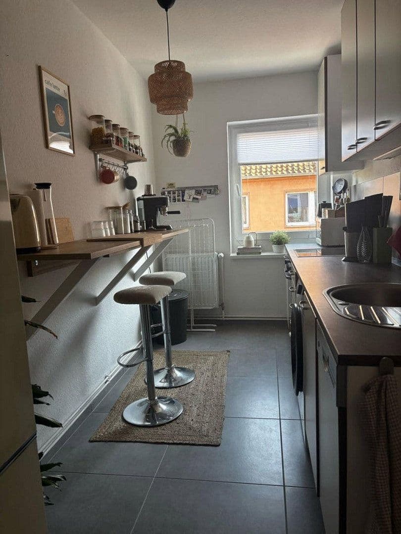 Pronájem bytu 1+1 35 m², Behnsenstraße 20, Hannover, Dolní Sasko Pronájem bytu 1+1 35 m², Behnsenstraße 20, Hannover, Dolní Sasko