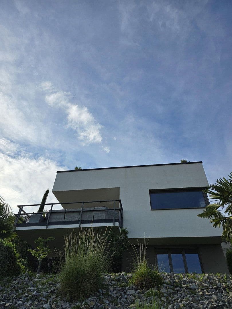 Prodej domu 170 m², pozemek 468 m², Niefern-Öschelbronn, Bádensko-Württembersko Prodej domu 170 m², pozemek 468 m², Niefern-Öschelbronn, Bádensko-Württembersko