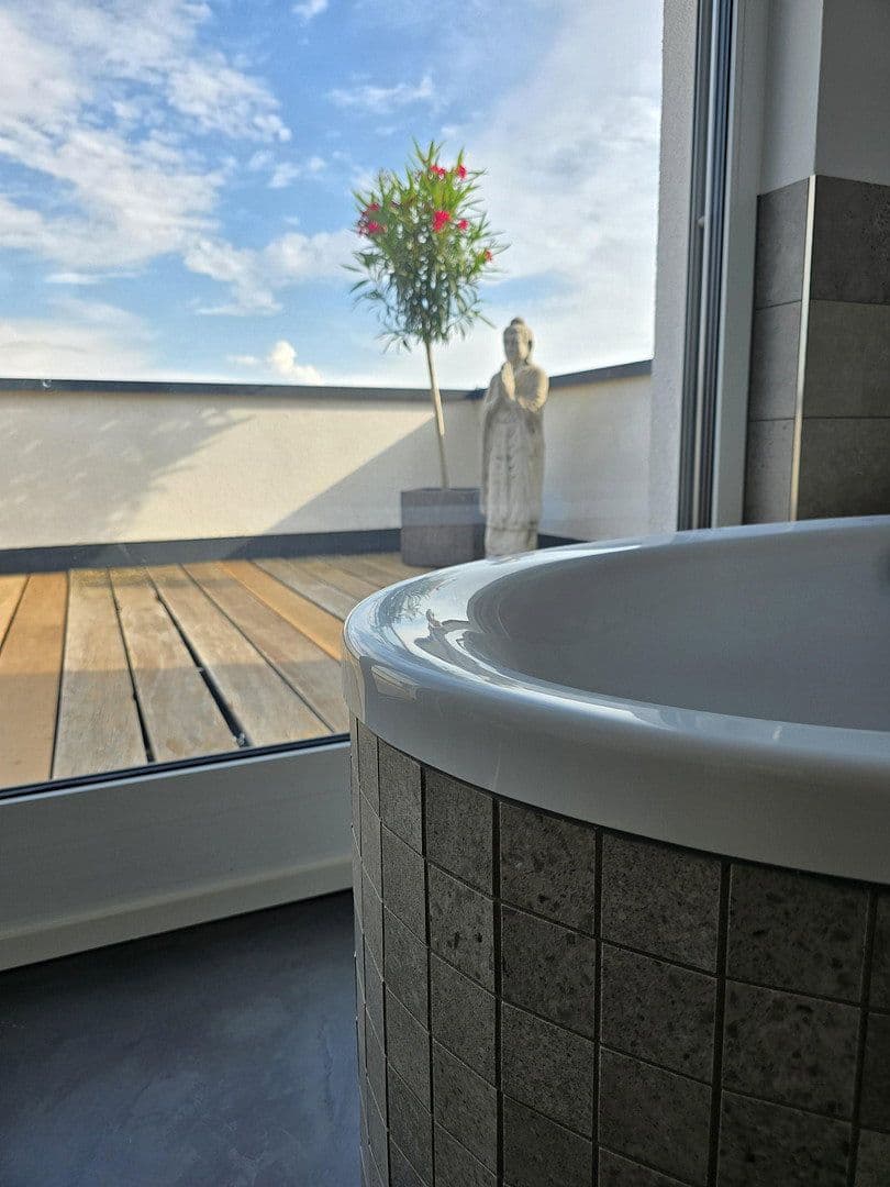 Prodej domu 170 m², pozemek 468 m², Niefern-Öschelbronn, Bádensko-Württembersko Prodej domu 170 m², pozemek 468 m², Niefern-Öschelbronn, Bádensko-Württembersko