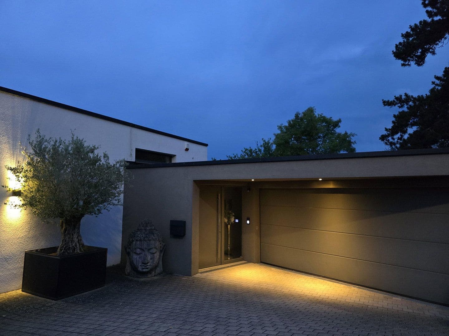 Prodej domu 170 m², pozemek 468 m², Niefern-Öschelbronn, Bádensko-Württembersko Prodej domu 170 m², pozemek 468 m², Niefern-Öschelbronn, Bádensko-Württembersko