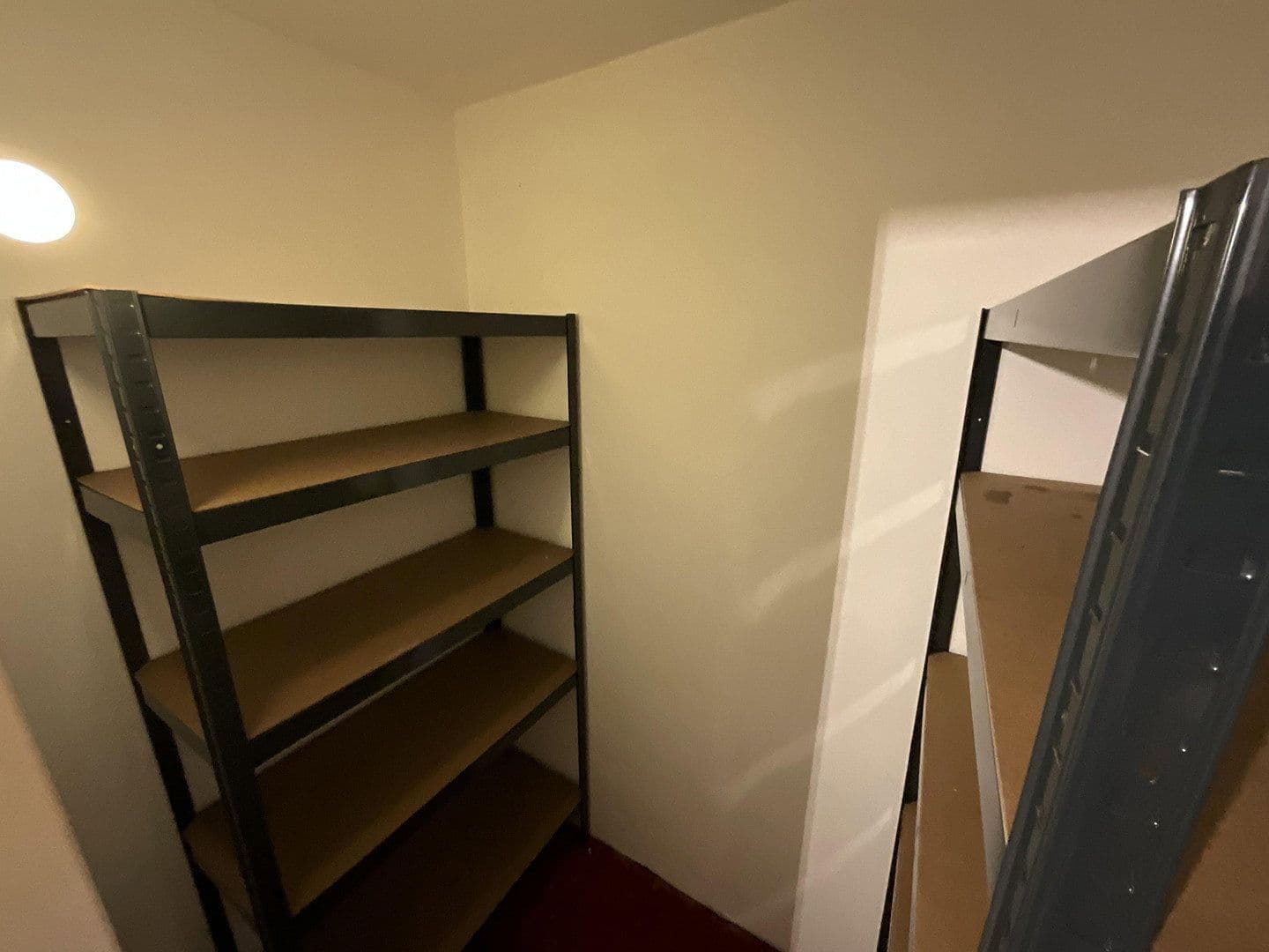 Pronájem bytu 3+1 85 m², Köln, Severní Porýní-Vestfálsko Pronájem bytu 3+1 85 m², Köln, Severní Porýní-Vestfálsko