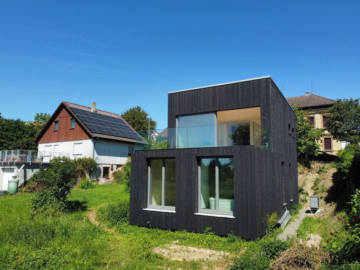 Prodej domu 136 m², pozemek 417 m², Gau-Weinheimer-Straße 3, Wolfsheim, Porýní-Falc Prodej domu 136 m², pozemek 417 m², Gau-Weinheimer-Straße 3, Wolfsheim, Porýní-Falc