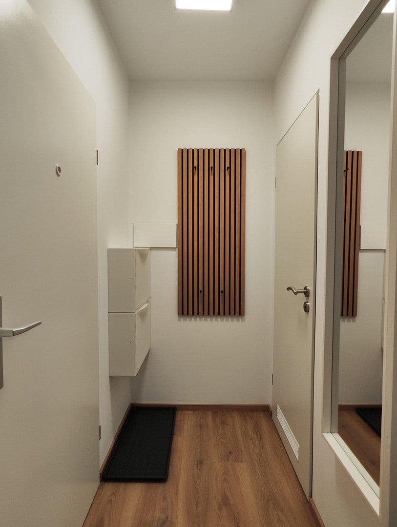 Pronájem bytu 1+1 27 m², Wernerwerkstraße 3, Regensburg, Bavorsko Pronájem bytu 1+1 27 m², Wernerwerkstraße 3, Regensburg, Bavorsko