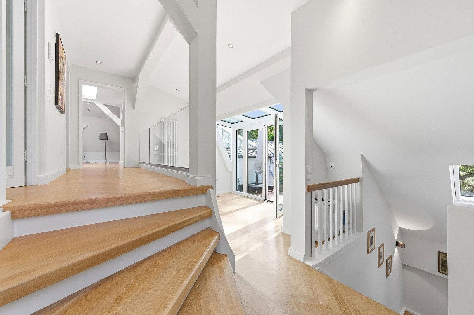 Prodej bytu 5+kk 252 m², Berlin, Berlín Prodej bytu 5+kk 252 m², Berlin, Berlín