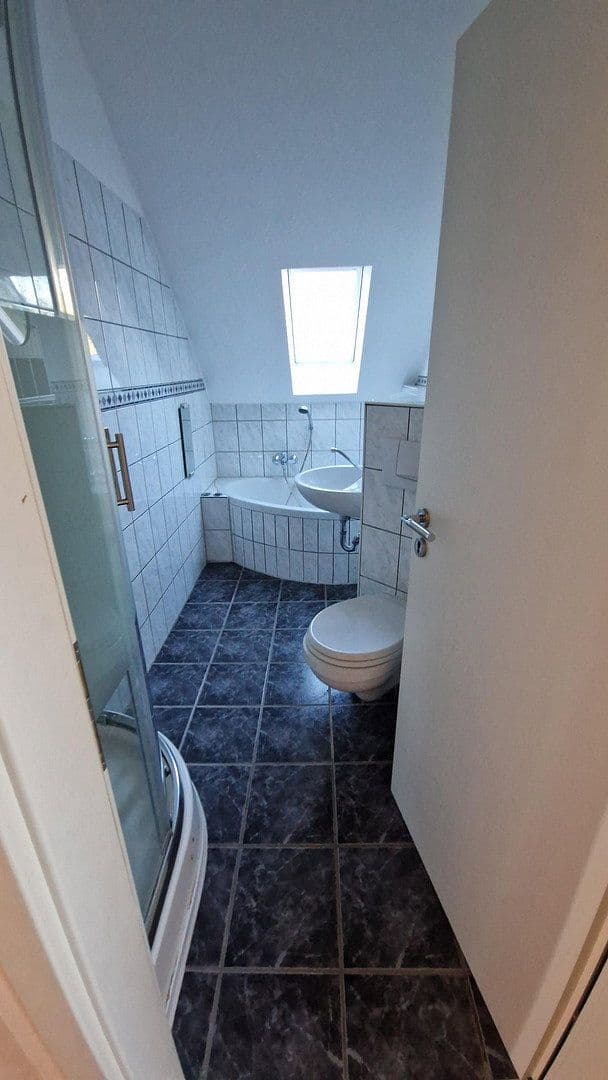 Prodej bytu 6+1 163 m², Radevormwald, Severní Porýní-Vestfálsko Prodej bytu 6+1 163 m², Radevormwald, Severní Porýní-Vestfálsko