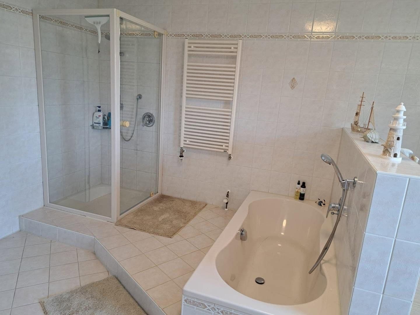 Prodej domu 309 m², pozemek 840 m², Töging am Inn, Bavorsko Prodej domu 309 m², pozemek 840 m², Töging am Inn, Bavorsko