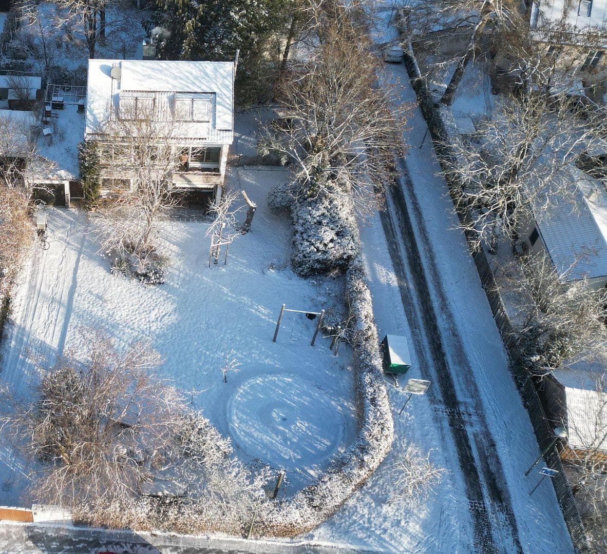 Prodej domu 240 m², pozemek 1.045 m², Neuried, Bavorsko Prodej domu 240 m², pozemek 1.045 m², Neuried, Bavorsko