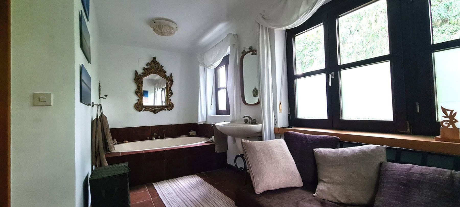 Prodej domu 240 m², pozemek 1.045 m², Neuried, Bavorsko Prodej domu 240 m², pozemek 1.045 m², Neuried, Bavorsko