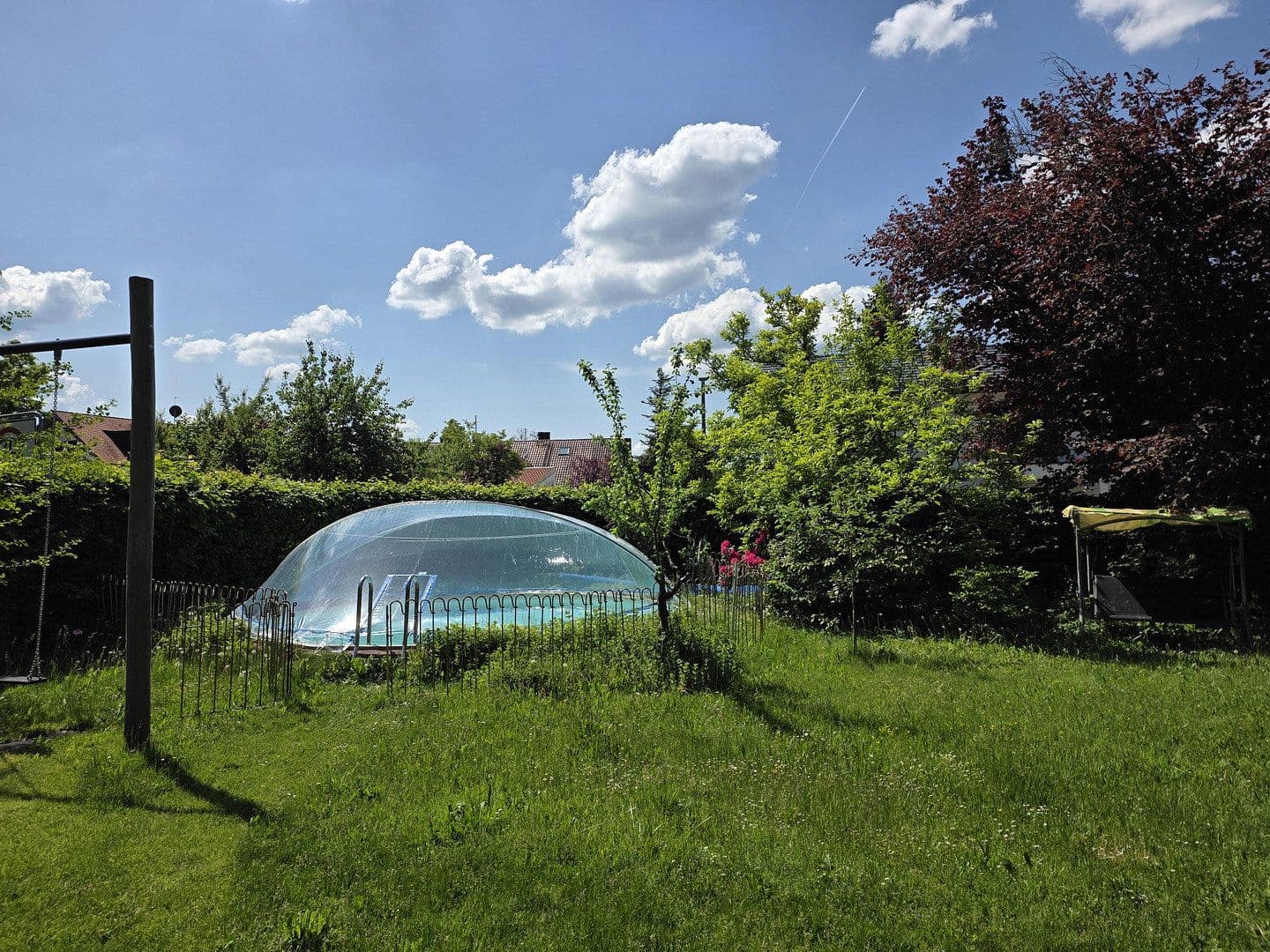 Prodej domu 240 m², pozemek 1.045 m², Neuried, Bavorsko Prodej domu 240 m², pozemek 1.045 m², Neuried, Bavorsko