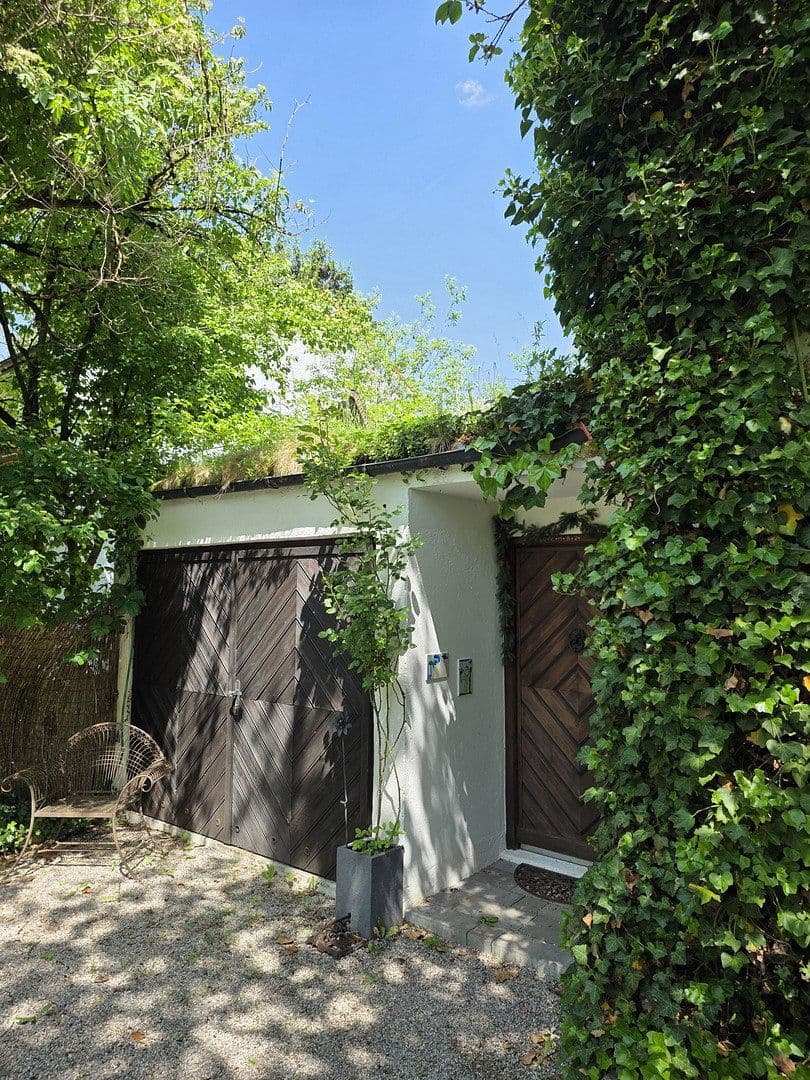 Prodej domu 240 m², pozemek 1.045 m², Neuried, Bavorsko Prodej domu 240 m², pozemek 1.045 m², Neuried, Bavorsko