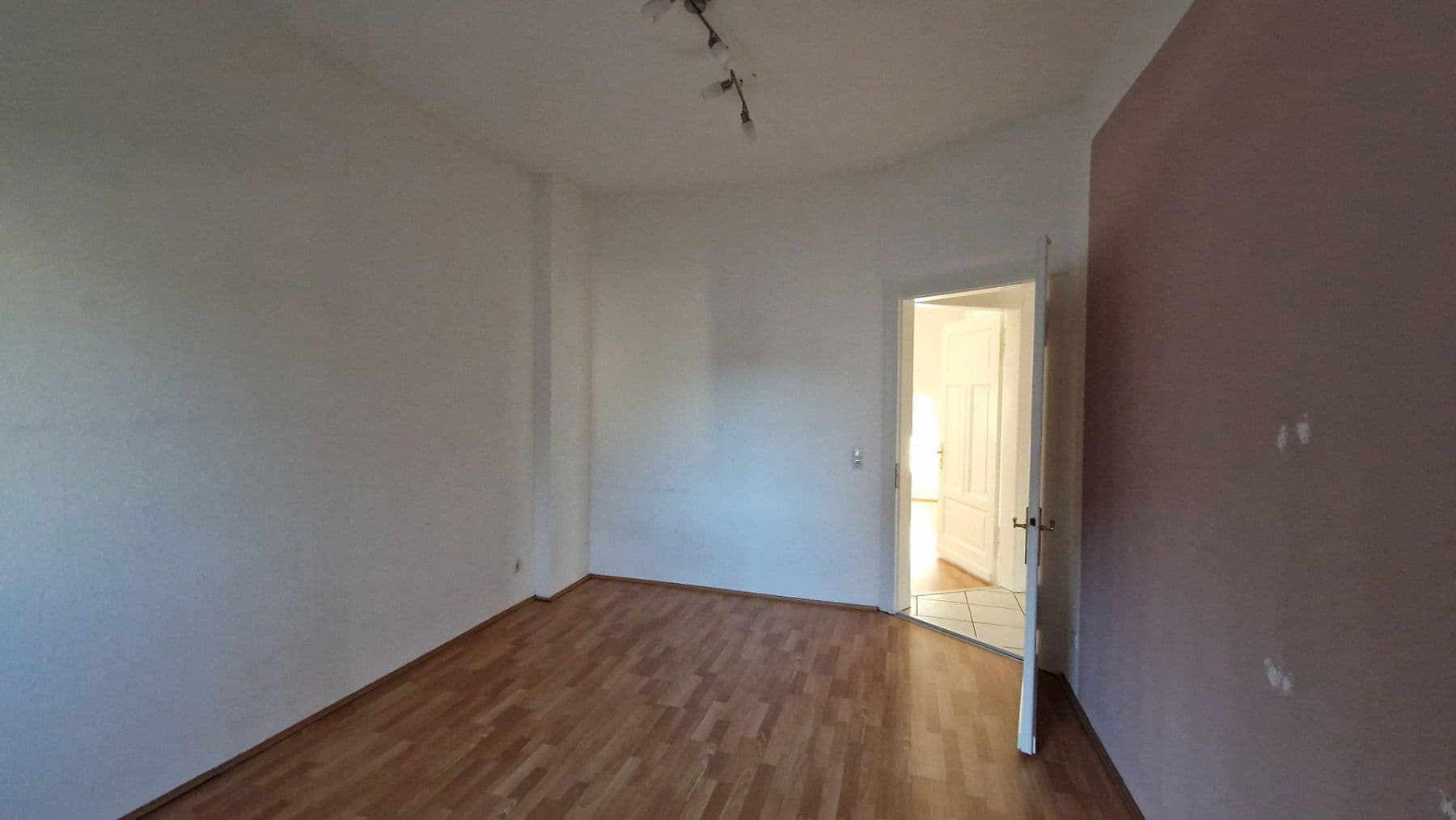 Prodej bytu 3+kk 97 m², Radevormwald, Severní Porýní-Vestfálsko Prodej bytu 3+kk 97 m², Radevormwald, Severní Porýní-Vestfálsko