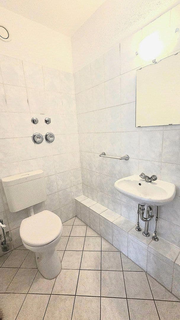 Prodej bytu 3+kk 80 m², Sindelfingen, Bádensko-Württembersko Prodej bytu 3+kk 80 m², Sindelfingen, Bádensko-Württembersko