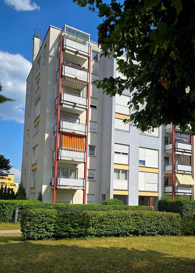 Prodej bytu 3+kk 80 m², Sindelfingen, Bádensko-Württembersko Prodej bytu 3+kk 80 m², Sindelfingen, Bádensko-Württembersko