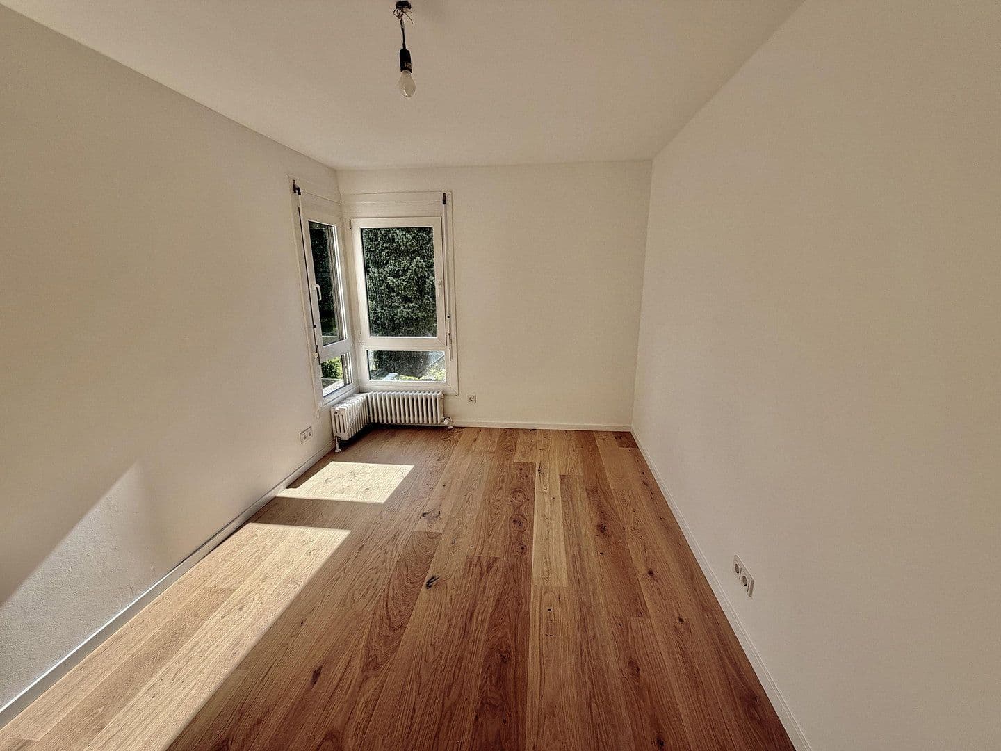 Prodej bytu 5+kk 124 m², Kastenackerweg 10, Esslingen am Neckar, Bádensko-Württembersko Prodej bytu 5+kk 124 m², Kastenackerweg 10, Esslingen am Neckar, Bádensko-Württembersko