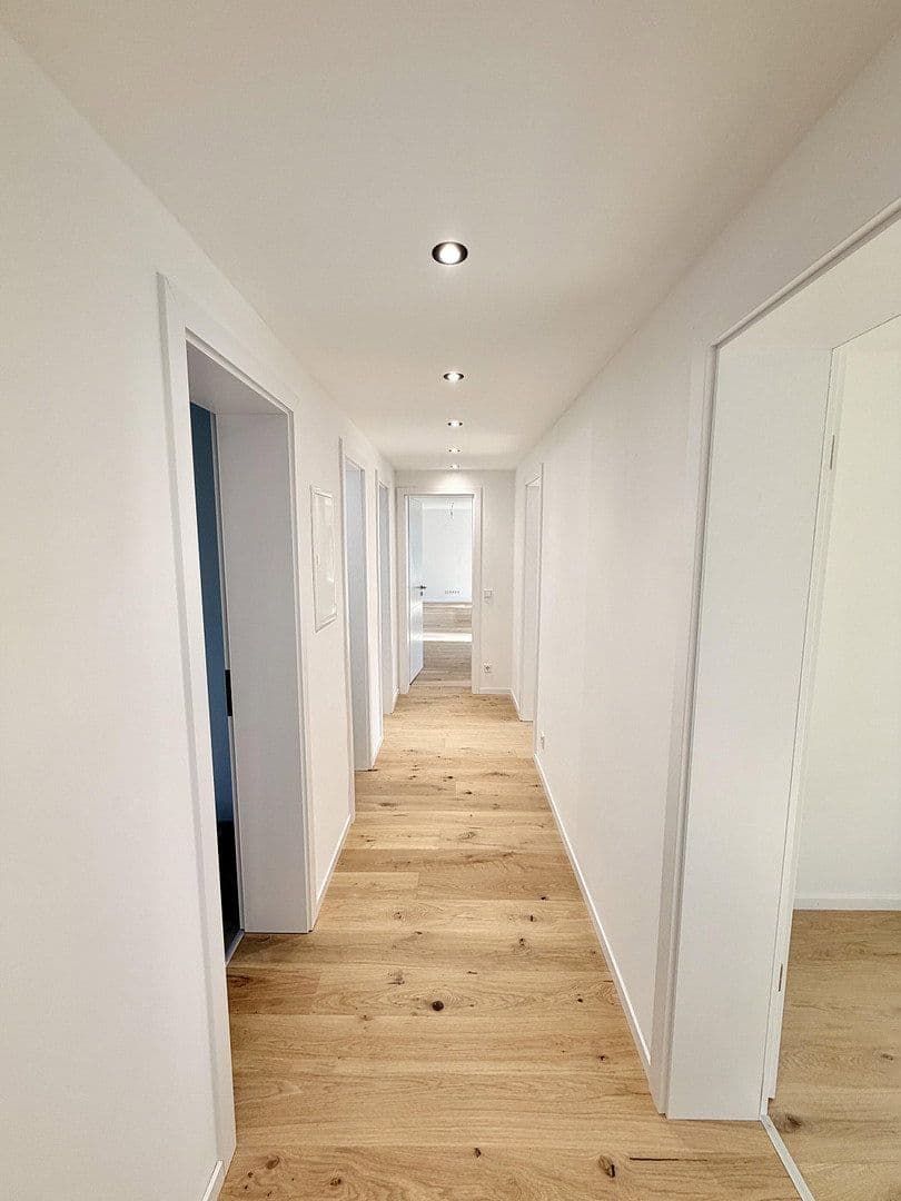 Prodej bytu 5+kk 124 m², Kastenackerweg 10, Esslingen am Neckar, Bádensko-Württembersko Prodej bytu 5+kk 124 m², Kastenackerweg 10, Esslingen am Neckar, Bádensko-Württembersko